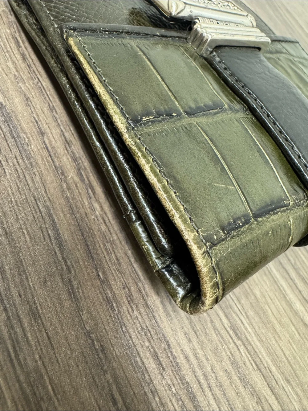 Vintage Brighton Olive Green Croc-Embossed Wallet with Silver Accent